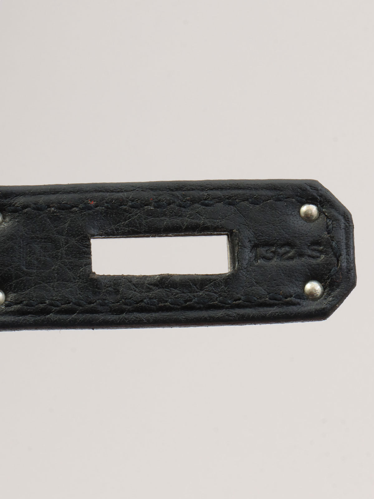 2006年凯利28号黑色