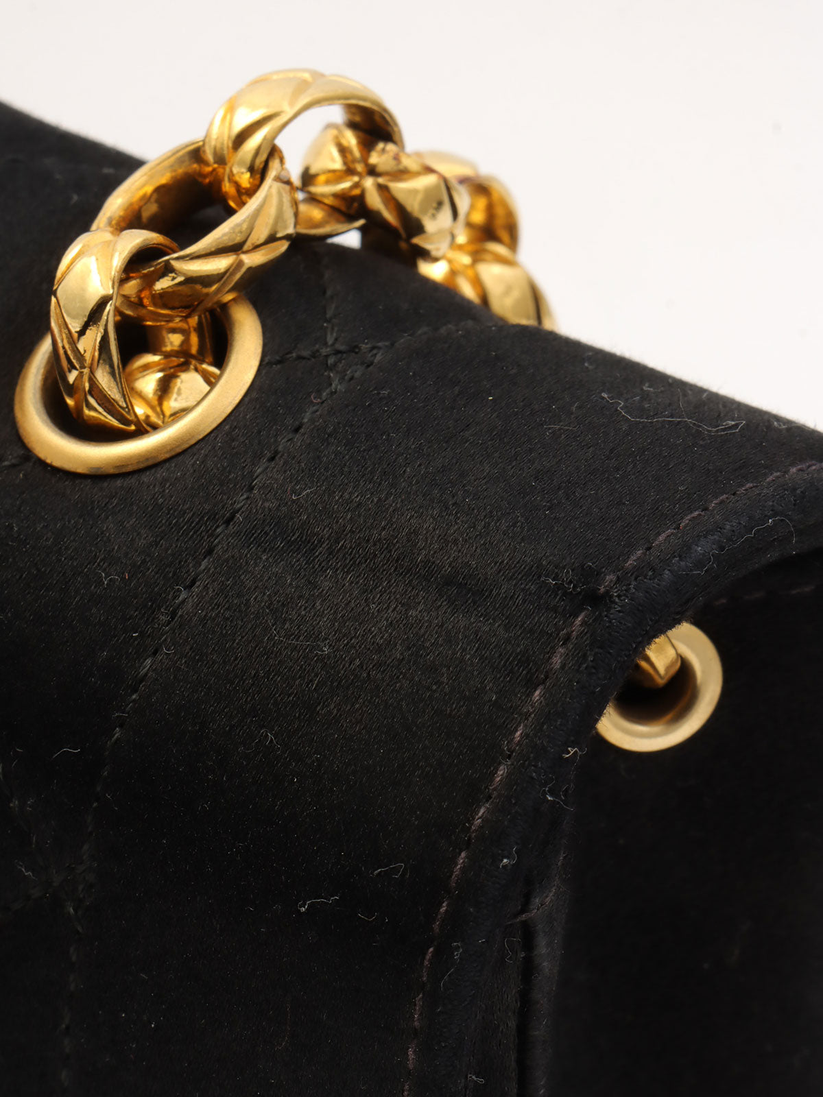 1990年頃製 サテンクラシックフラップチェーンバッグミニ ブラック