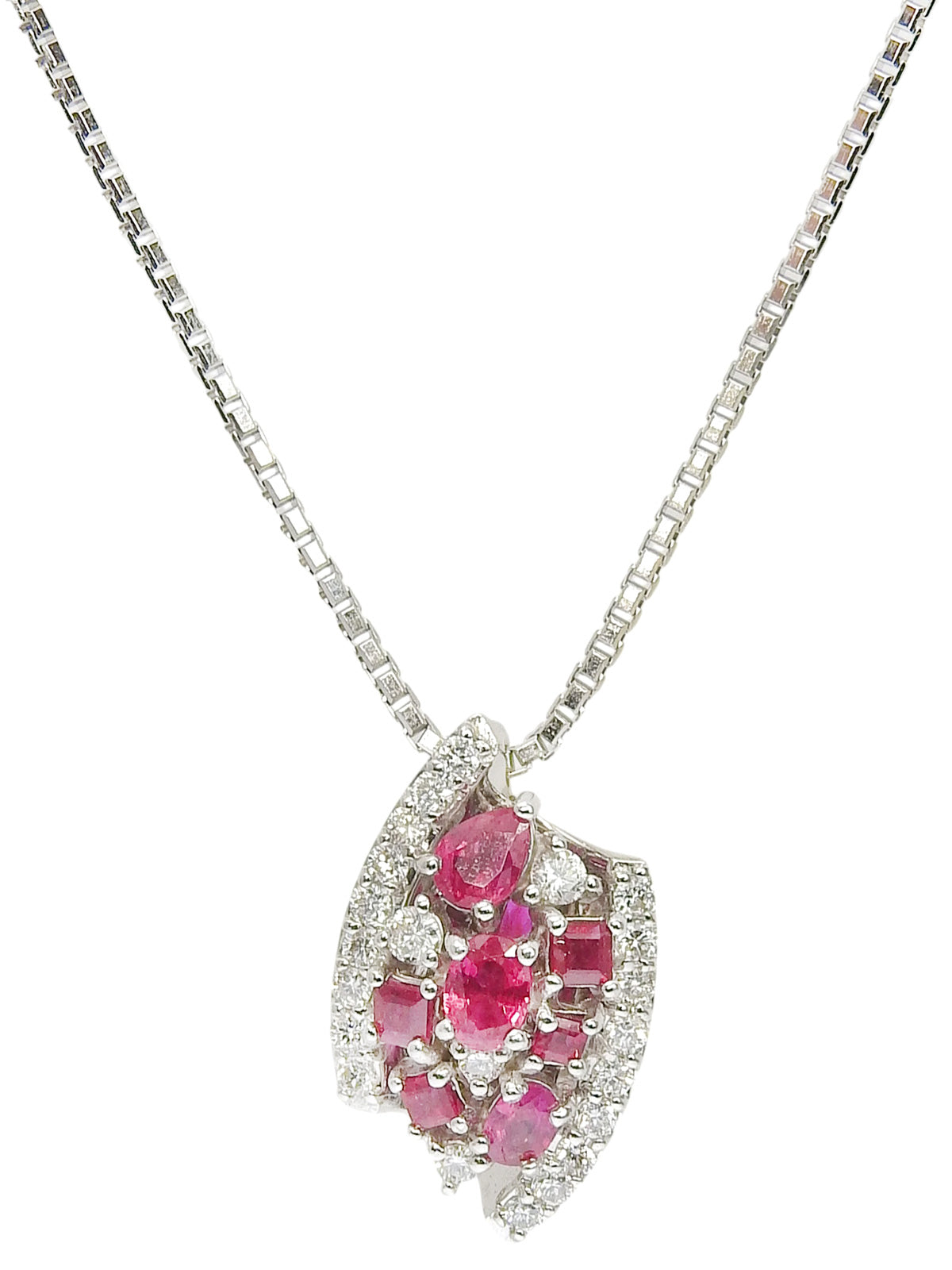 18K钻石红宝石设计项链，银色/樱桃红色