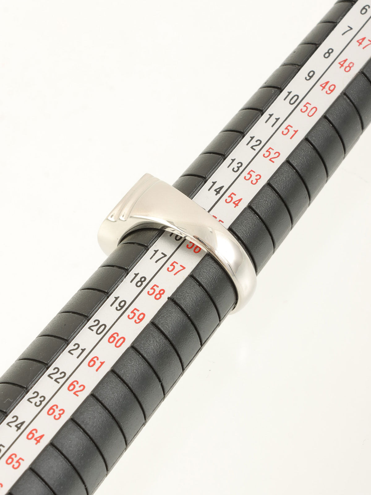 プラチナダイヤモンドデザインリング シルバー