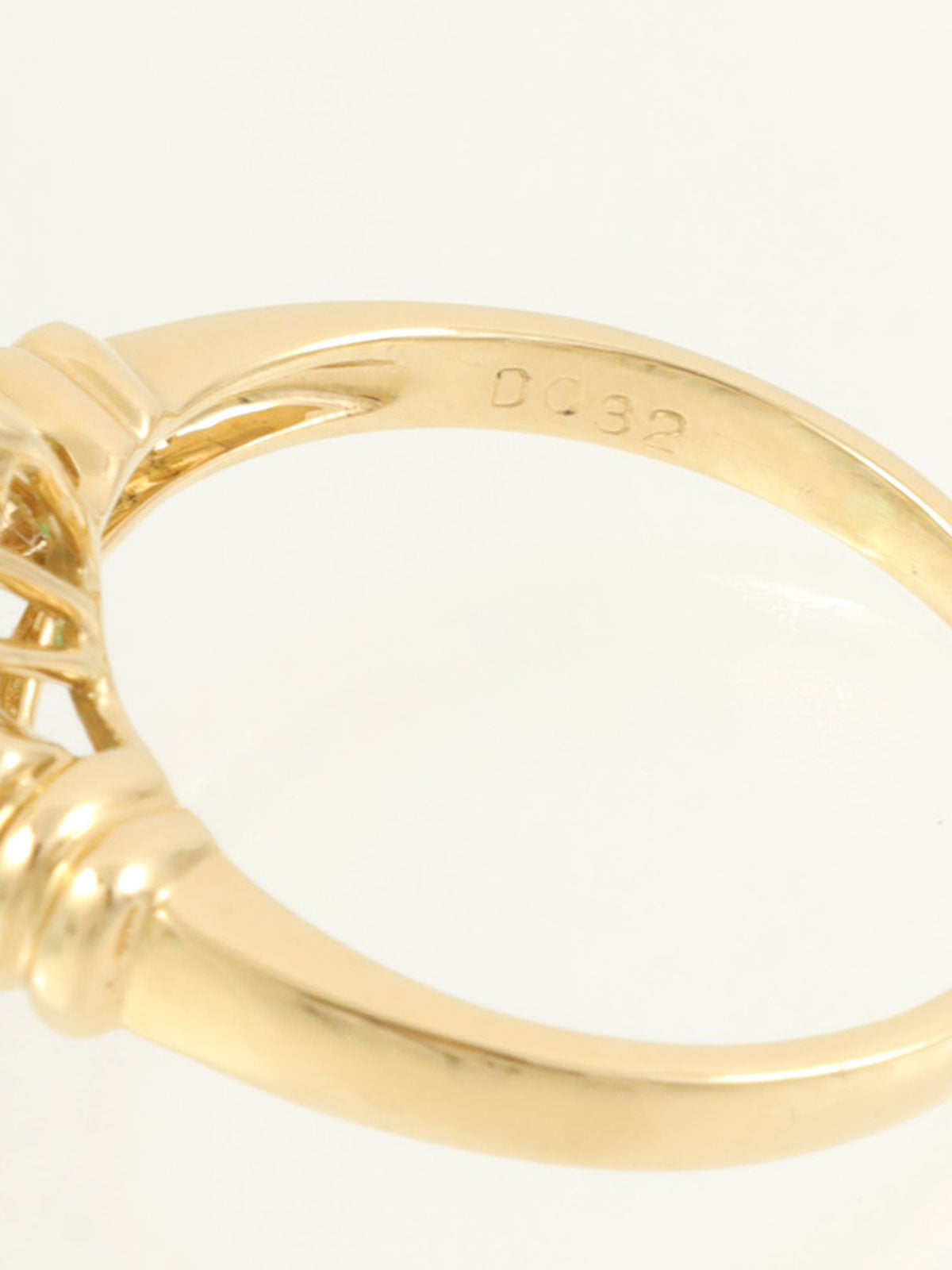 18Kエメラルドダイヤモンドデザインリング ゴールド/グリーン