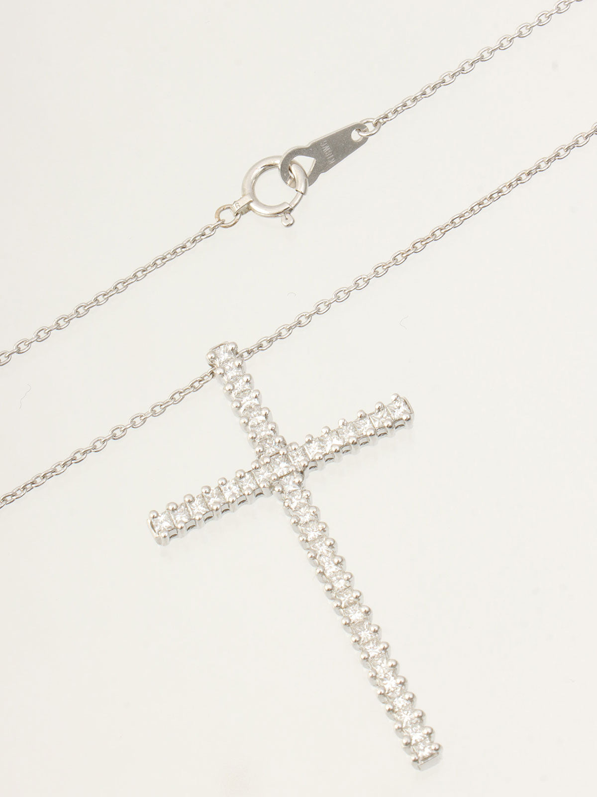 18Kダイヤモンドクロスモチーフネックレス シルバー