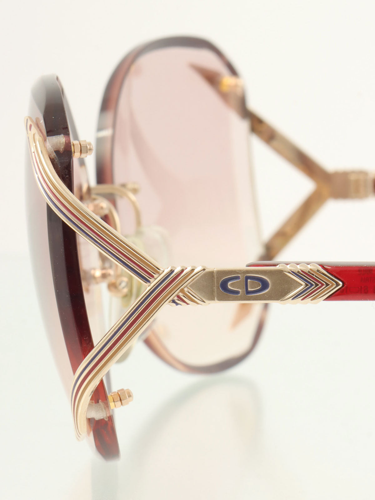 サイドロゴリムレスサングラス レッド