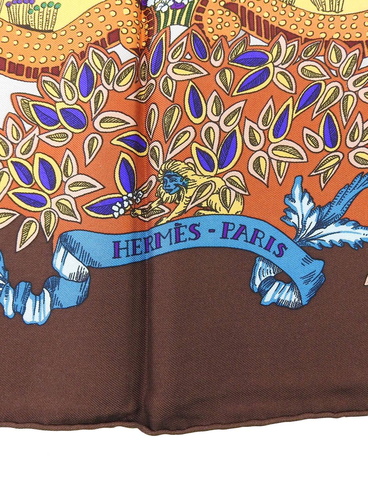 カレ90 Le Paradis du Royパターンスカーフ ブラウン