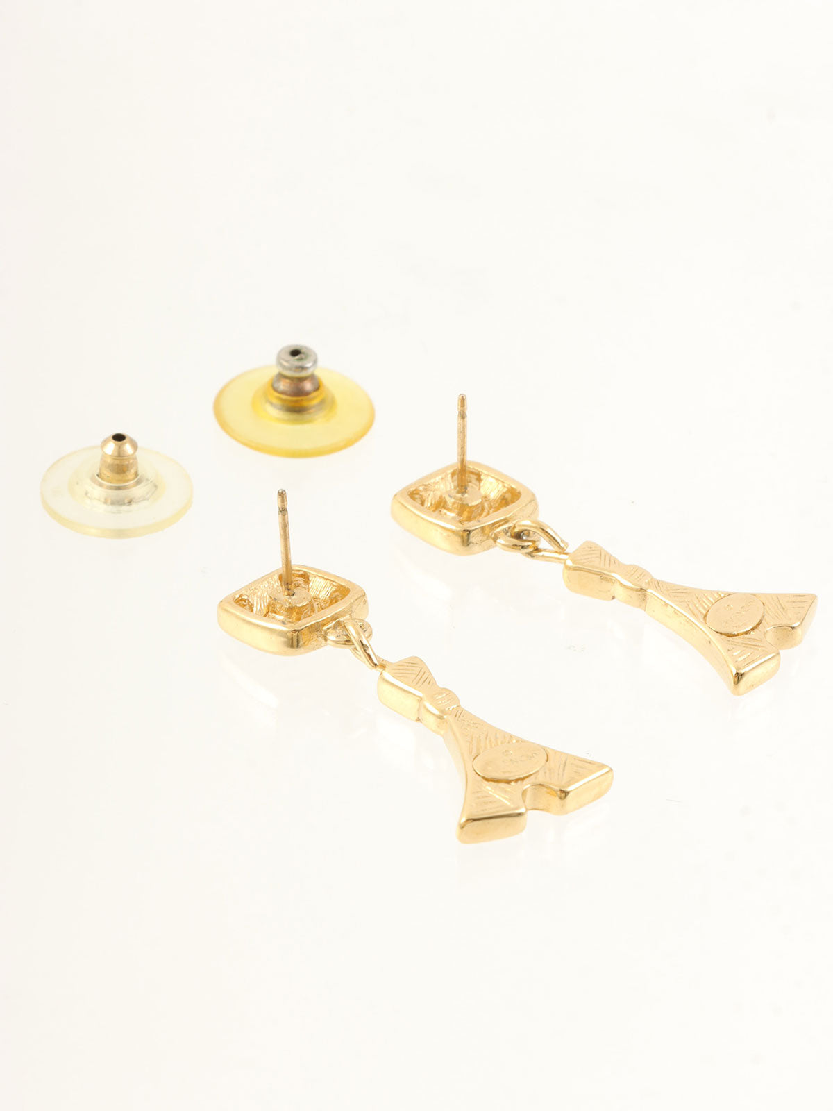 ラインストーンロゴプレートエッフェルタワーピアス ゴールド