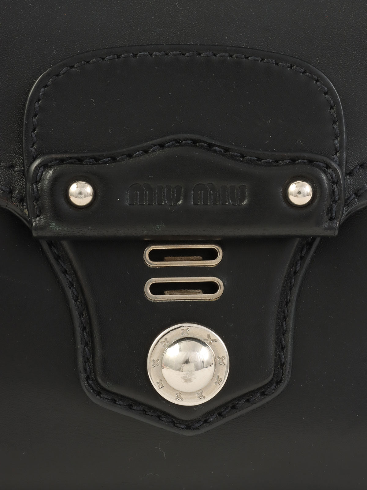 Logo Embossed Clasp Handbag in Black