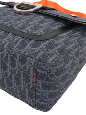 フライトライントロッターパターンショルダーバッグ ネイビー／オレンジ