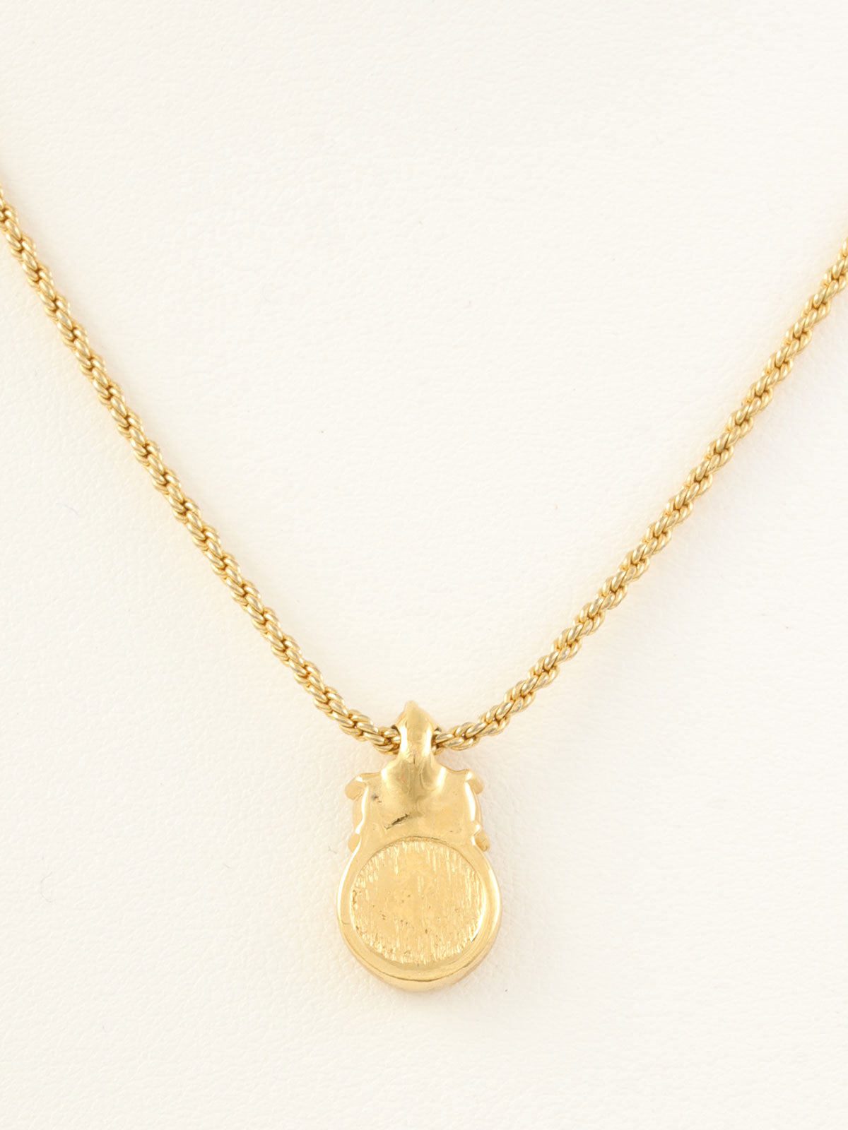 ラインストーンロゴネックレス　ゴールド