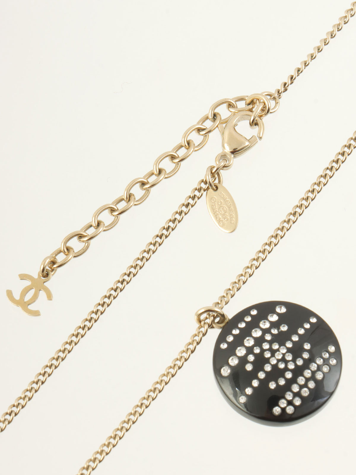 2009年製 ラインストーンラウンドCCマークデザインネックレス ゴールド/ブラック