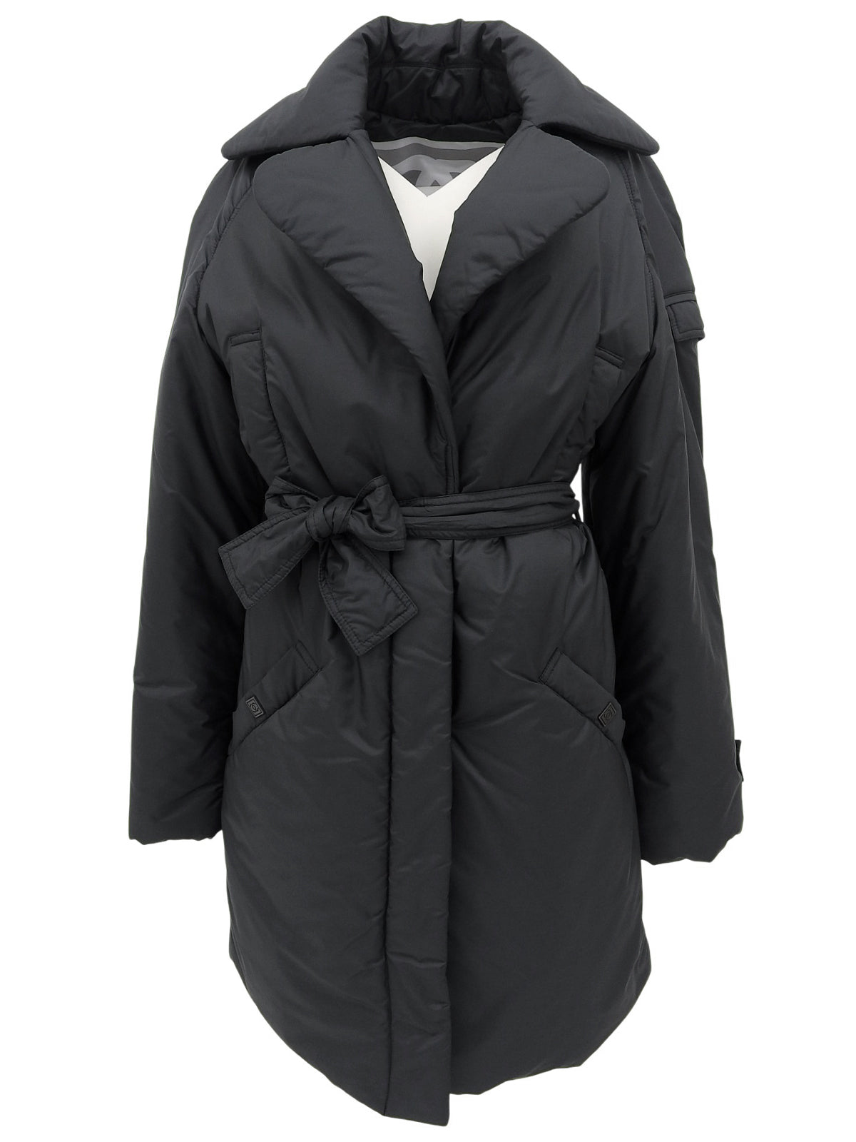 2007年Logo铭牌黑色羽绒服