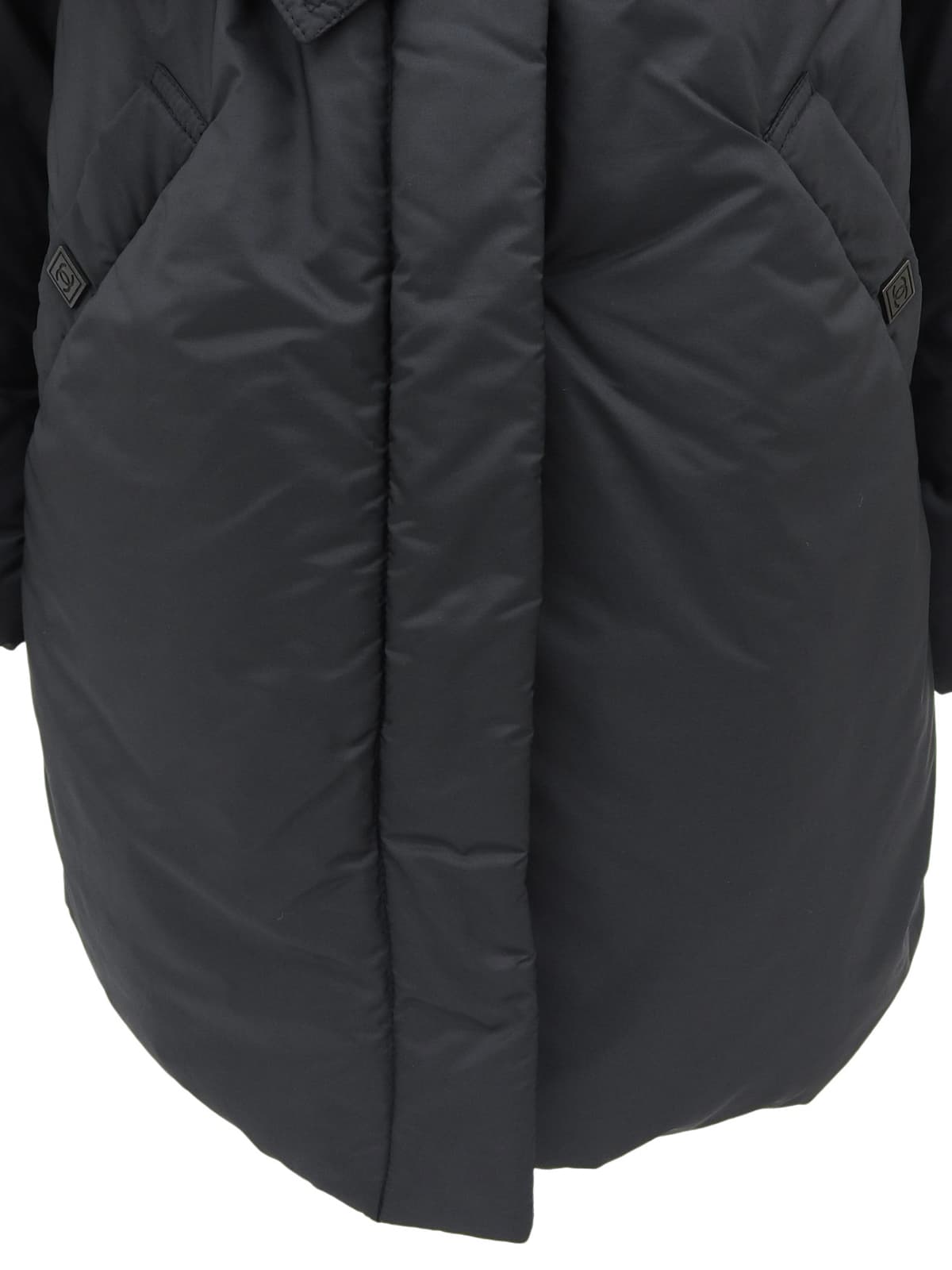 2007年Logo铭牌黑色羽绒服