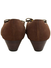 ヴァラリボンパンプス ブラウン