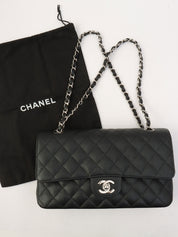 2005年頃製 クラシックフラップチェーンバッグ25cm ブラック