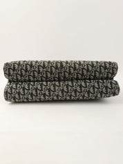 黑色 Trotter 图案手提包