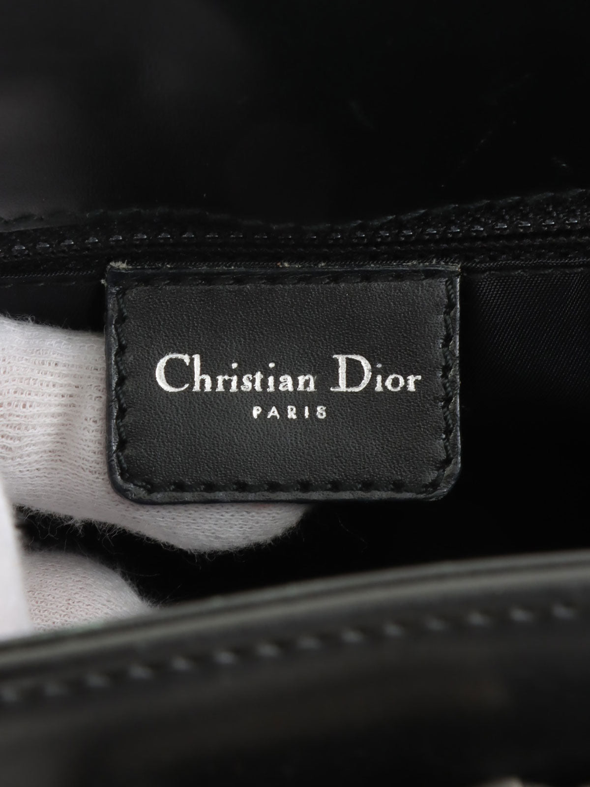 Trotter Pattern Handbag in Black