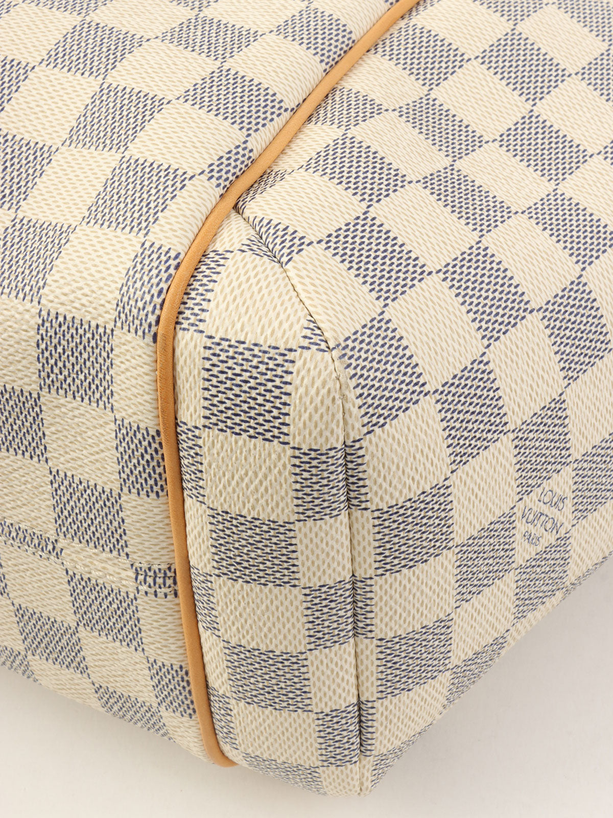2011 Damier Totally MM Canvas Azur