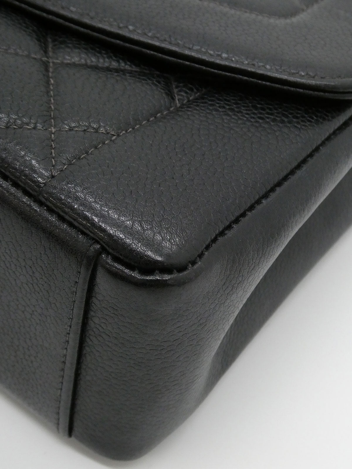 1997年頃製 キャビアスキンダイアナフラップチェーンバッグ25cm ブラック