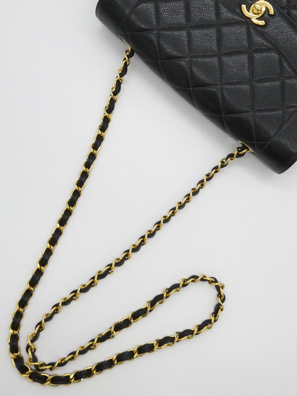 1997年頃製 キャビアスキンダイアナフラップチェーンバッグ25cm ブラック