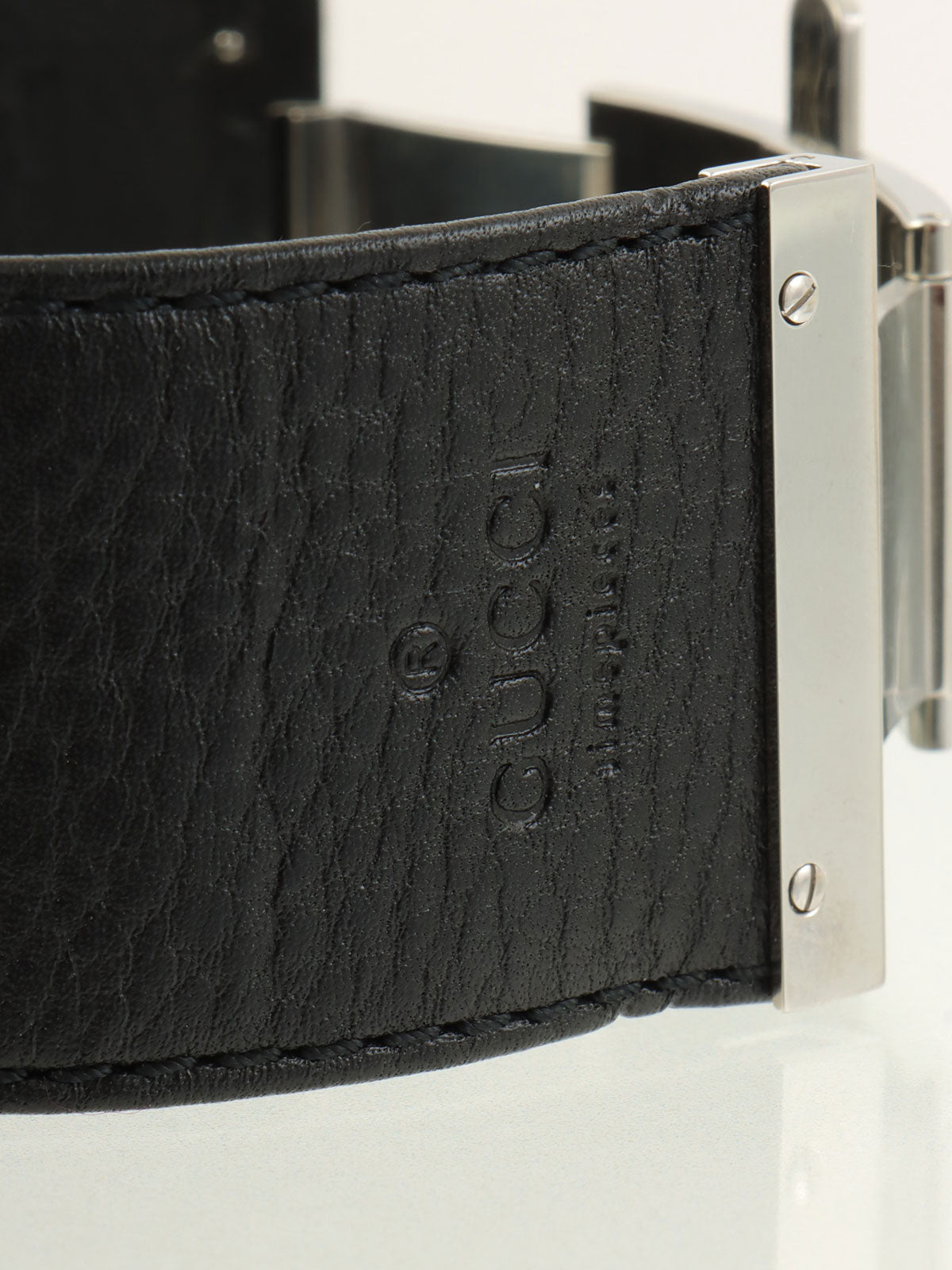 スクエアレザーバングルウォッチ ブラック