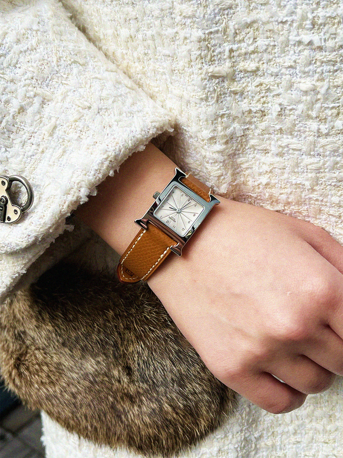 Hウォッチ ベージュ/ゴールド