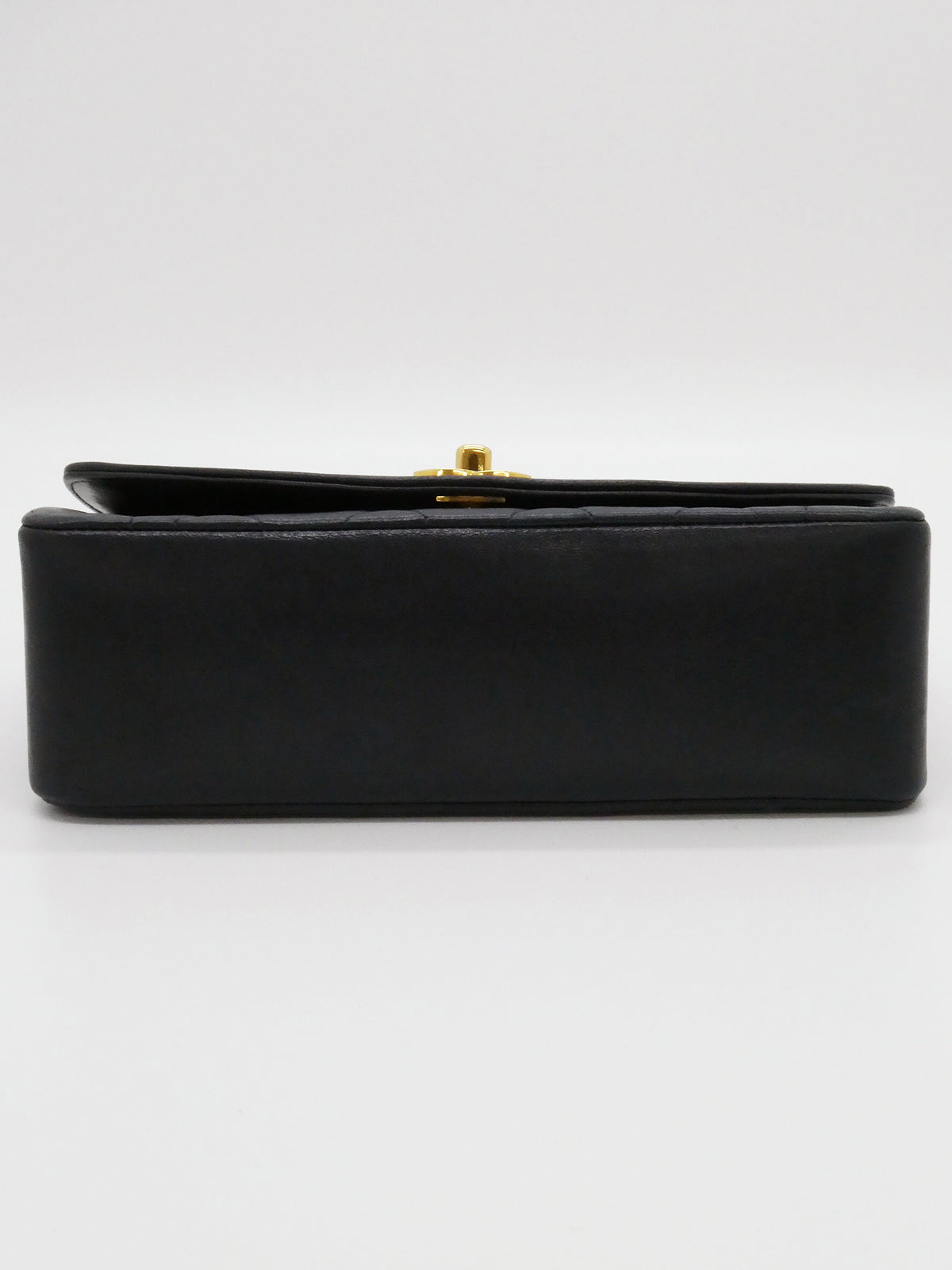 1992年頃製 ダイアナフラップチェーンバッグ22cm ネイビー