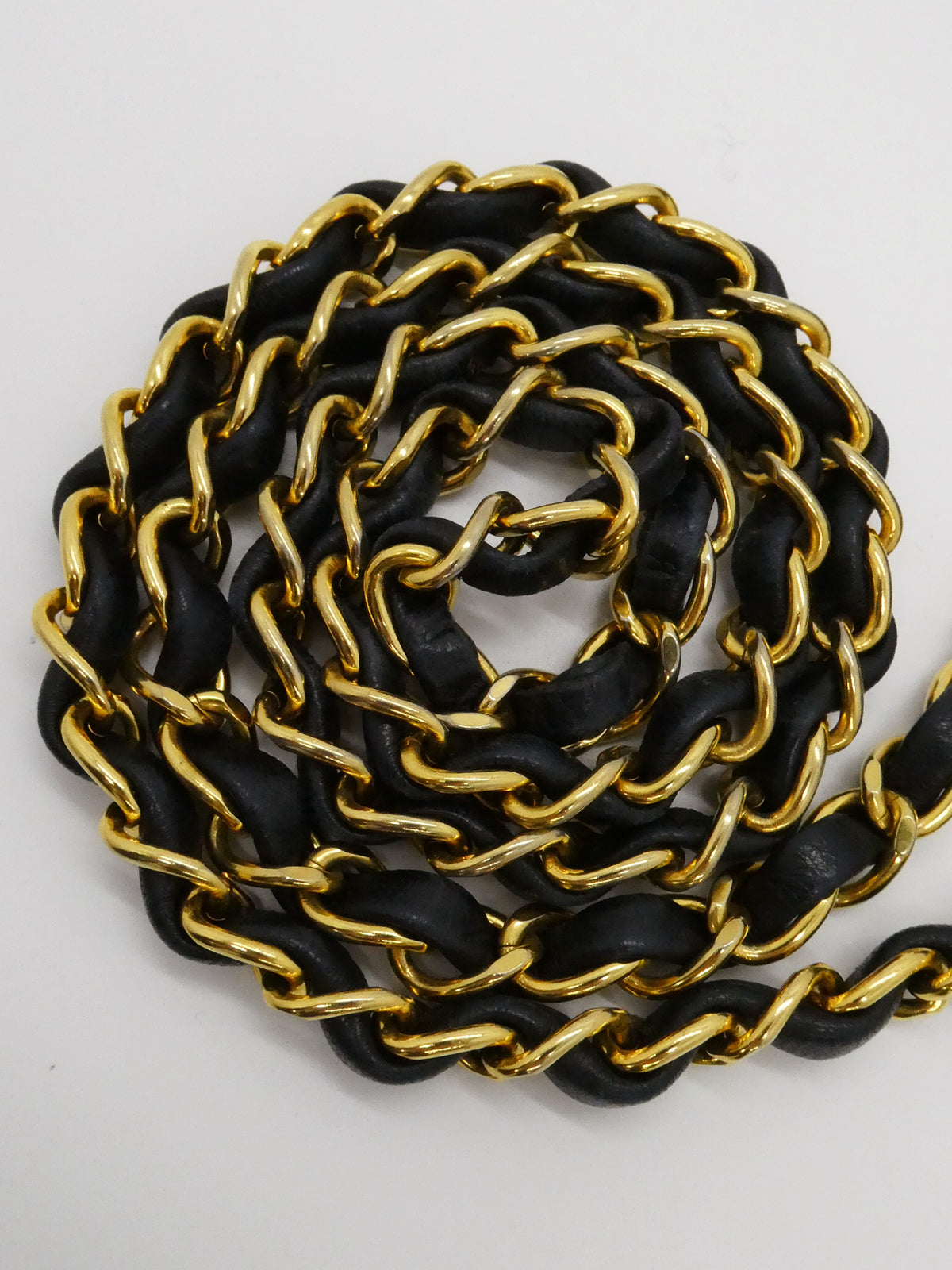 1992年頃製 ダイアナフラップチェーンバッグ22cm ネイビー