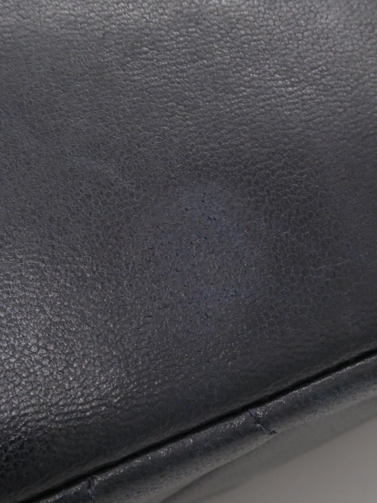 1992年頃製 ダイアナフラップチェーンバッグ22cm ネイビー