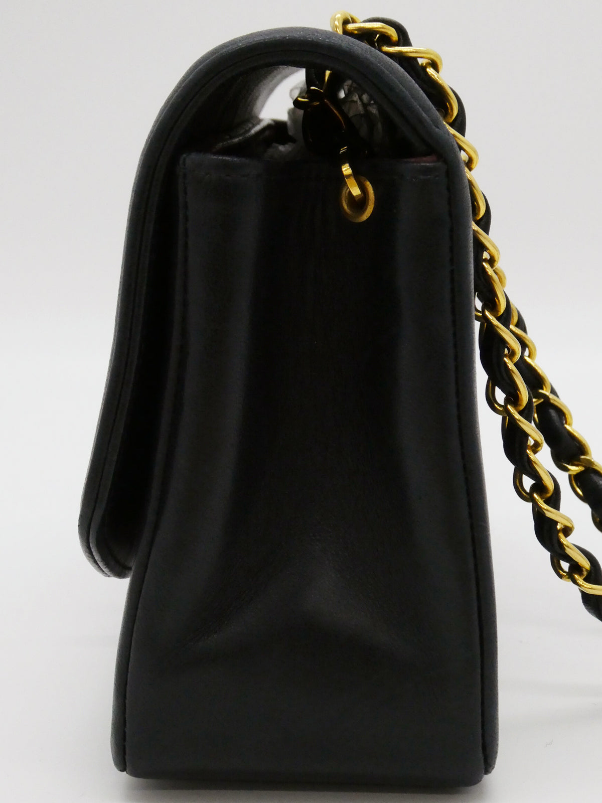 1992年頃製 ダイアナフラップチェーンバッグ22cm ネイビー