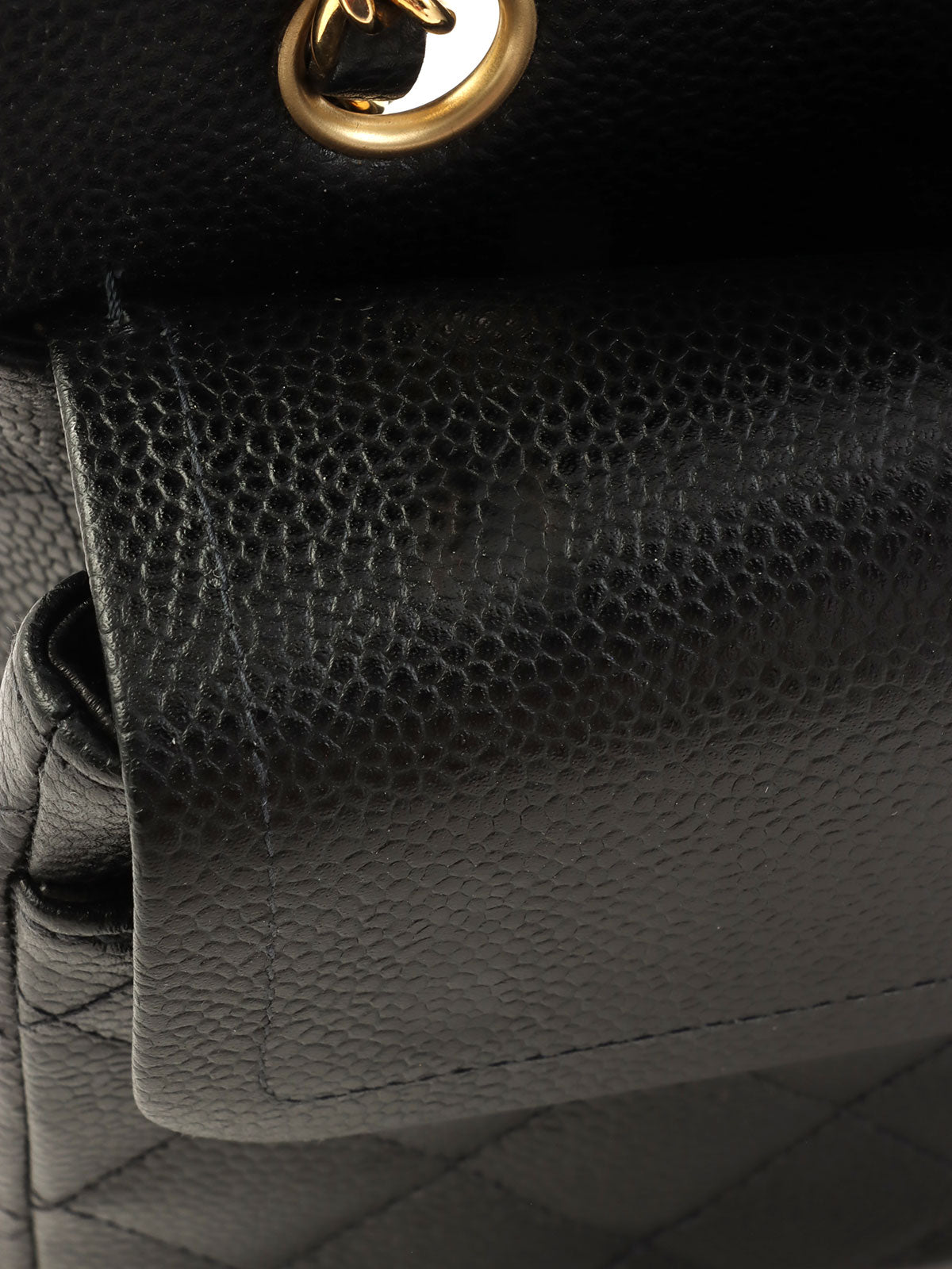 2004年鱼子酱纹经典翻盖链条包，23厘米，黑色