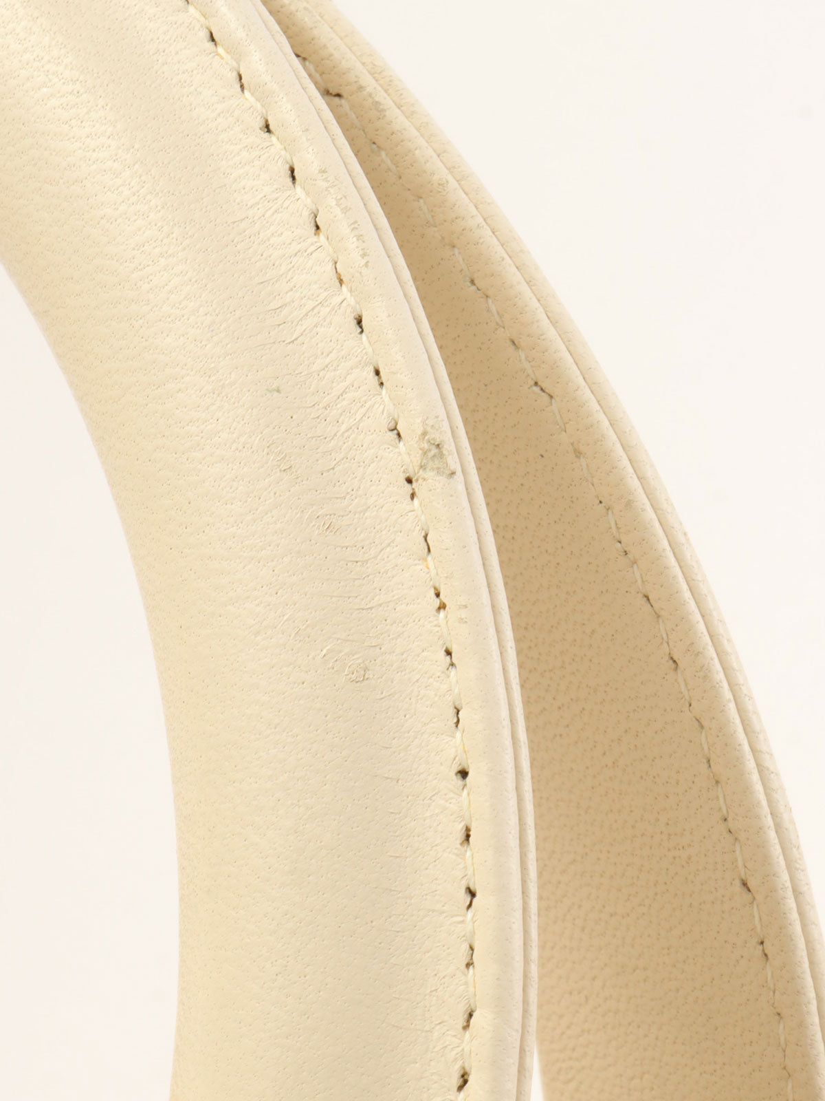 レディディオールカナージュステッチ2wayバッグM ホワイト