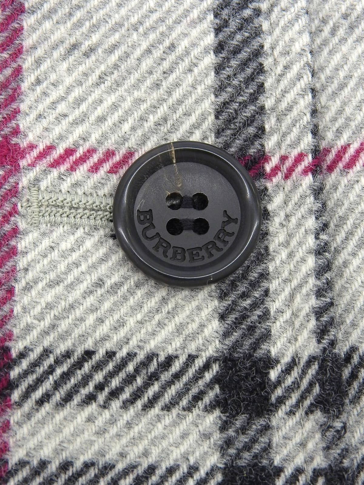 ノバチェックパターンロゴボタンスカート ライトグレー/マルチ