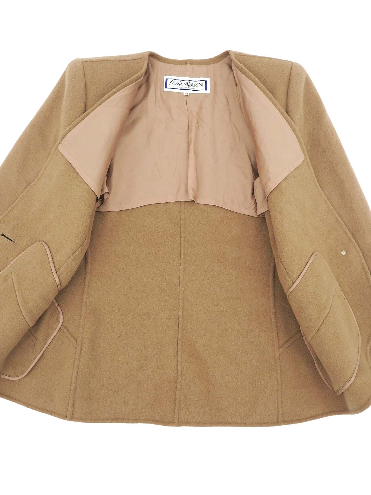 デザインポケットノーカラージャケット キャメル