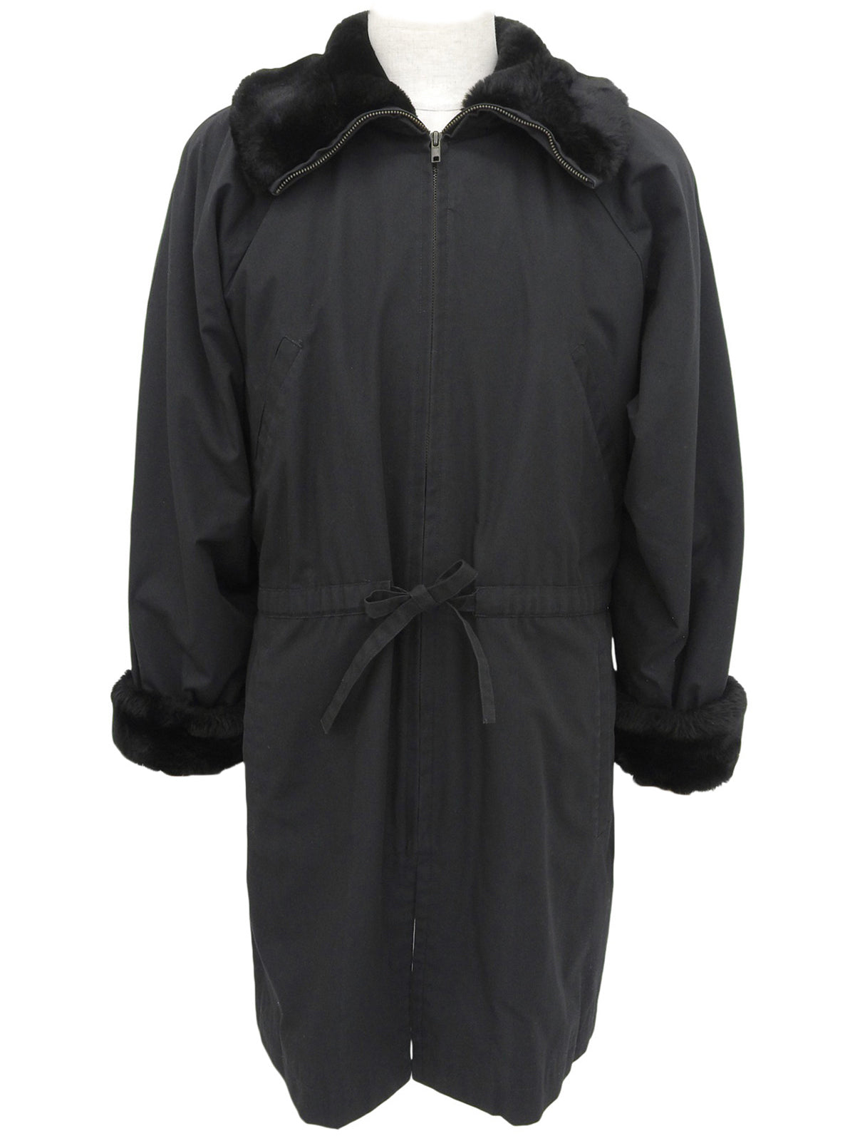 Boar Drawstring Coat Black