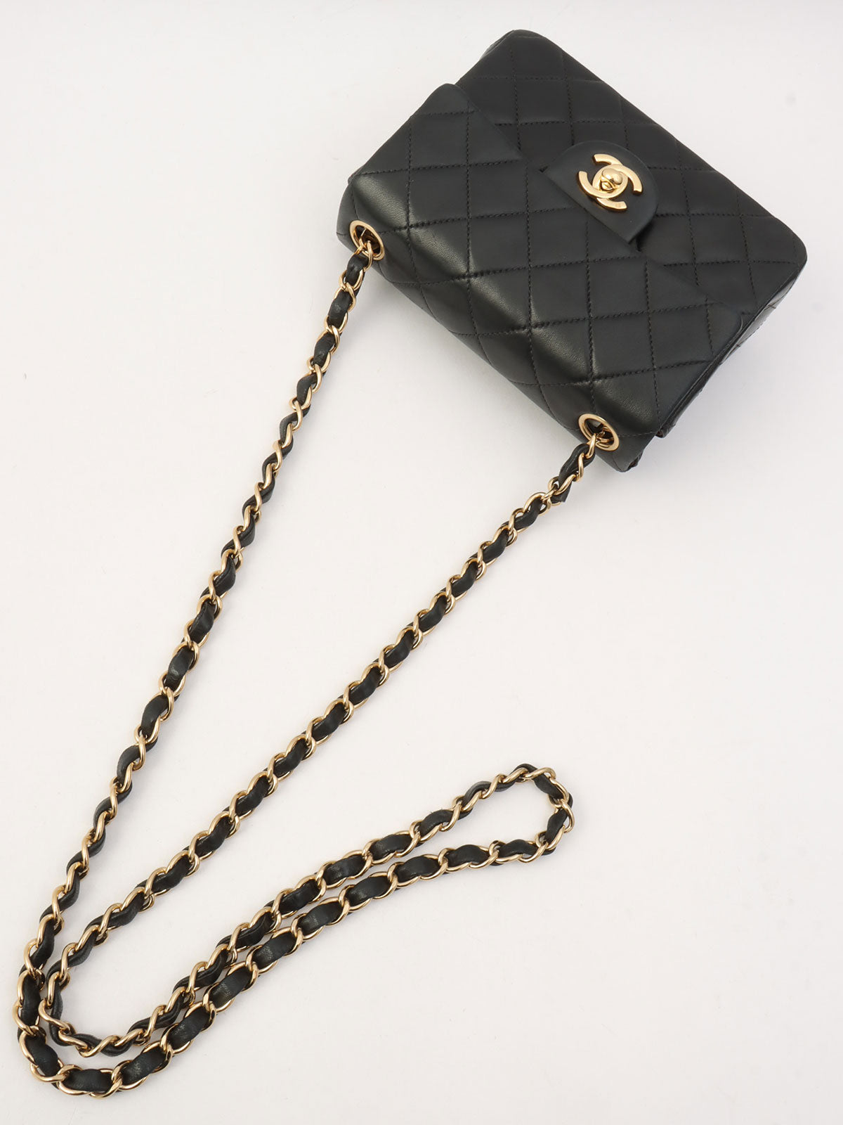 2001年頃製 クラシックフラップチェーンバッグミニ ブラック
