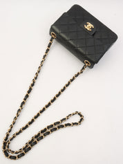 2001年頃製 クラシックフラップチェーンバッグミニ ブラック