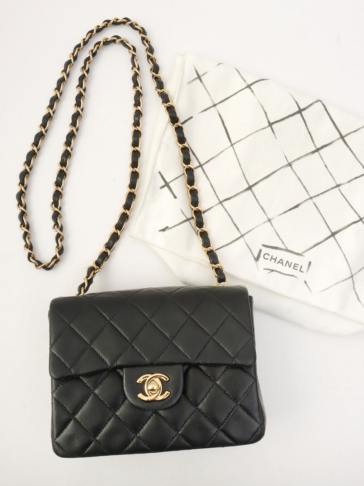 2001年頃製 クラシックフラップチェーンバッグミニ ブラック