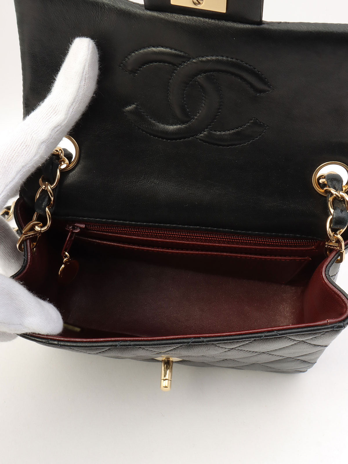 2001年頃製 クラシックフラップチェーンバッグミニ ブラック