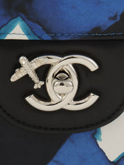 2016年頃製 エアラインクラシックフラップチェーンバッグジャンボ ブルー/マルチ