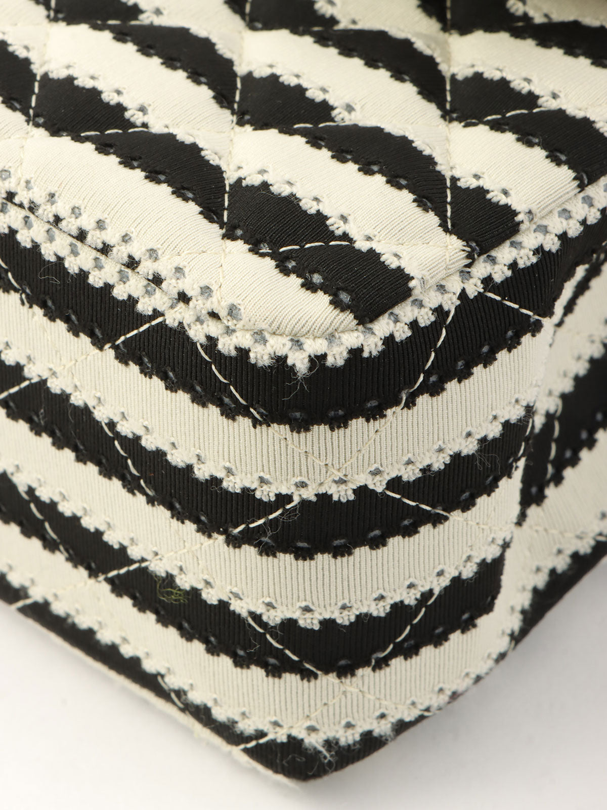 2014 Cotton Border Pattern Classic Flap Chain Bag, 25cm, Gray/Black