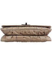 米色纳帕褶皱链条单肩包