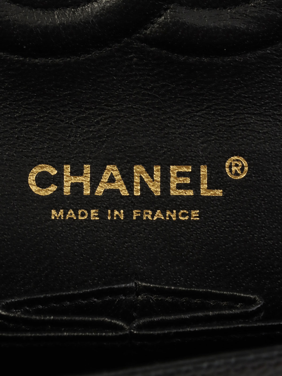 2007 Caviar Skin Classic Flap Chain Bag 25cm Black