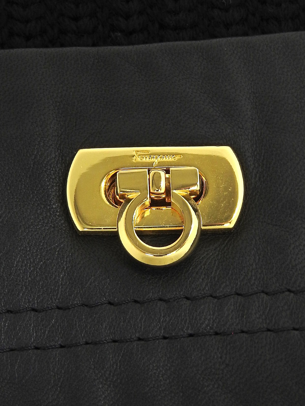 ウールレザーコンビガンチーニボタンカーディガン ブラック