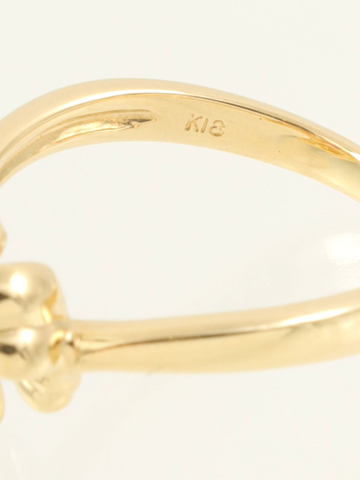 18K Gold/Cherry Red Ruby and Diamond Ribbon Motif Ring