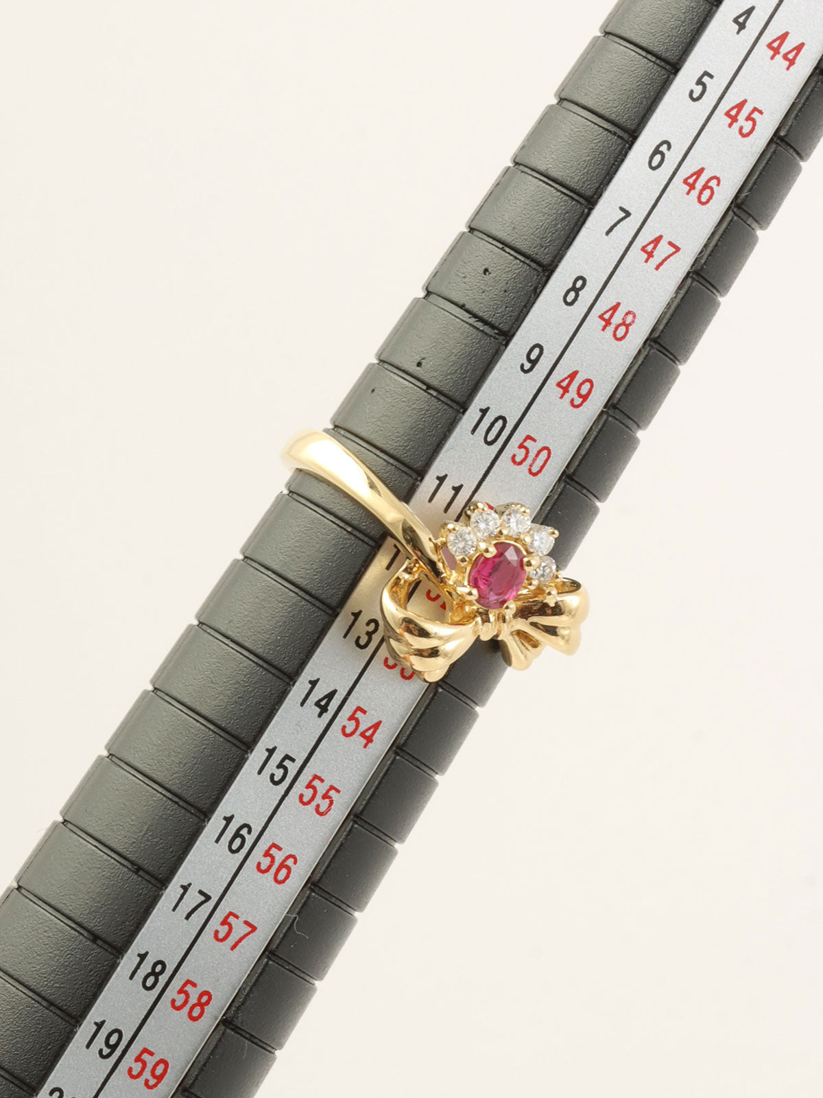 18K Gold/Cherry Red Ruby and Diamond Ribbon Motif Ring