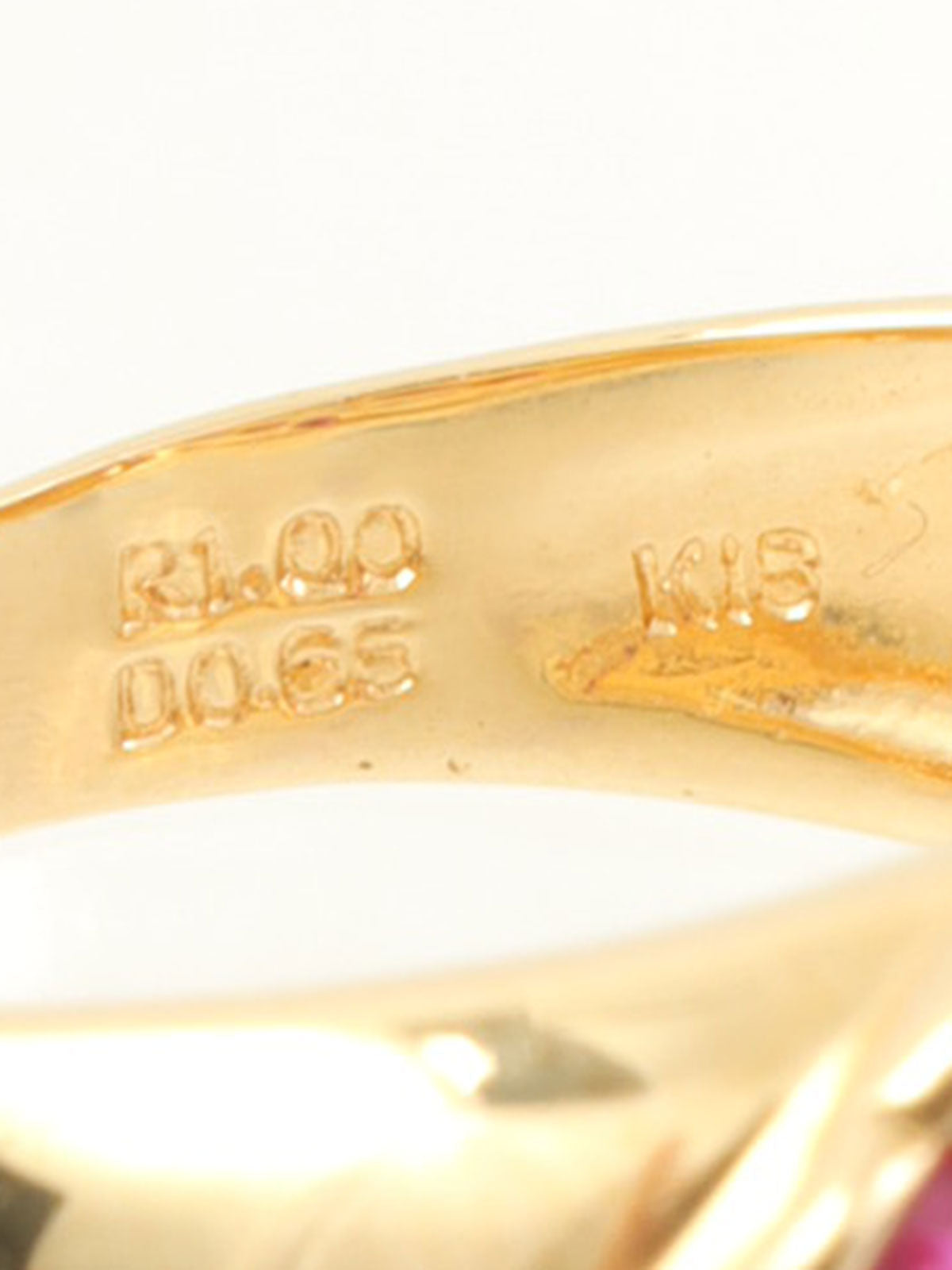 18K金/红宝石和钻石戒指