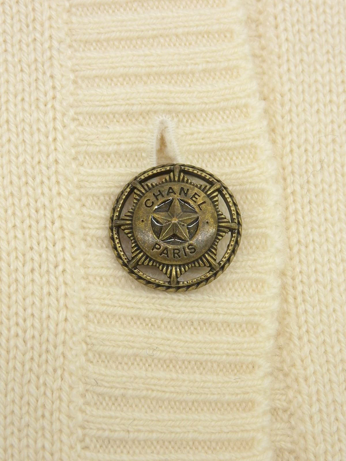 カシミアデザインCCマークボタンフリンジカーディガン アイボリー