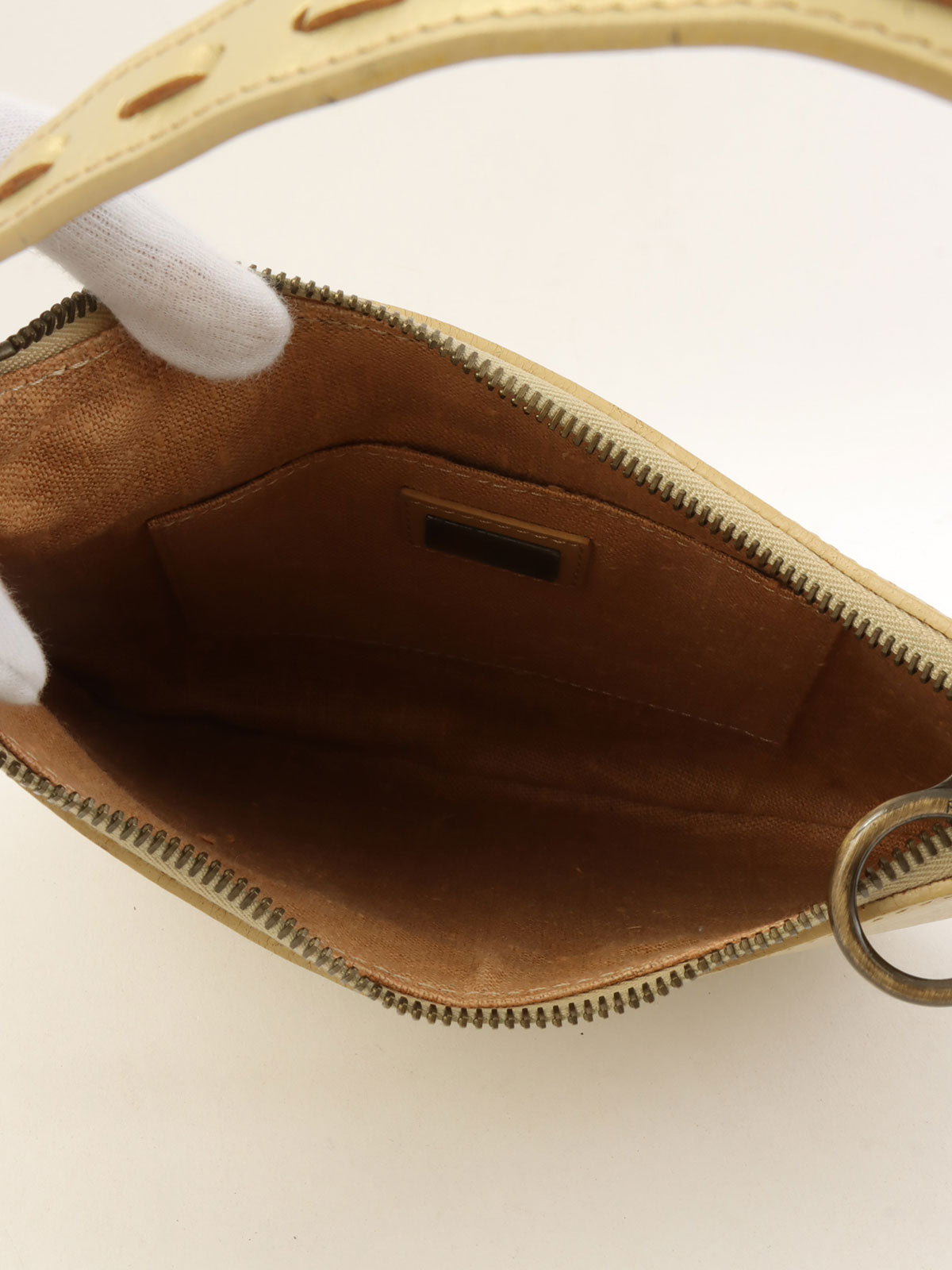 Selleria Stitch 金色单肩包