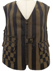 ペカンパターンロゴボタンベスト ブラウン/ブラック