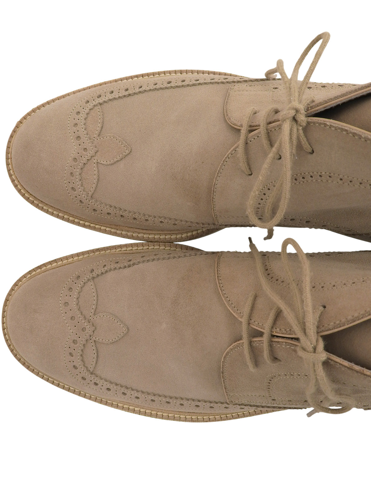 スエードウイングチップチャッカブーツ　ベージュ