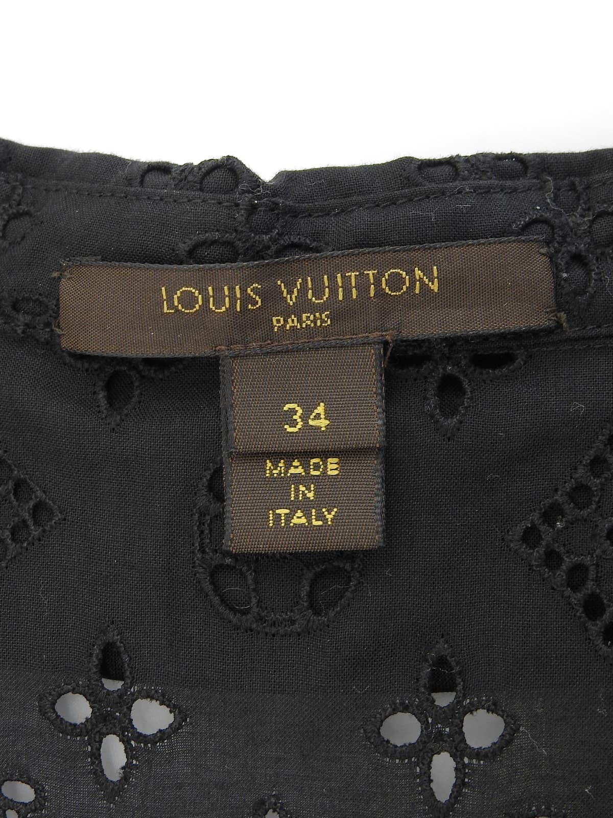 Lace Monogram Pattern Half Sleeve Blouse in Black